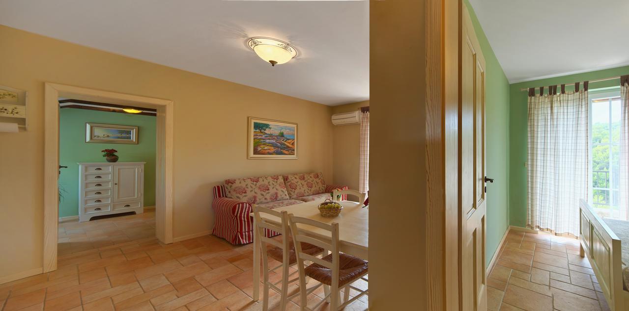 Villa Rosa Vrboska Esterno foto